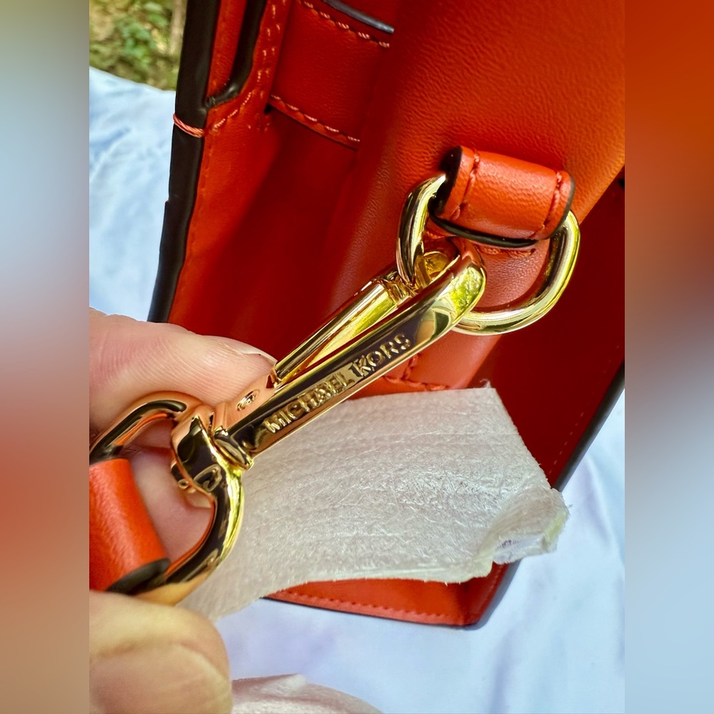 Michael Kors Bold Orange Satchel and Wallet Set - Picture 9 of 14